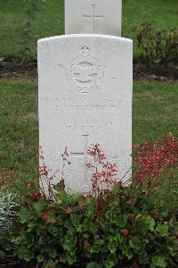 Hanover War Cemetery - Livingstone, Peter