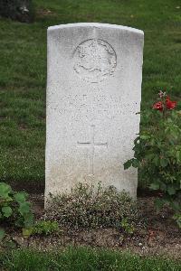 Hanover War Cemetery - Loram, Arthur George Eckford