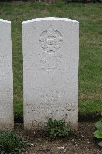 Hanover War Cemetery - Lyng, David Thomas