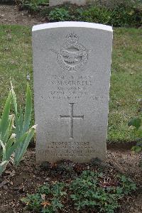 Hanover War Cemetery - MacKrell, Sidney