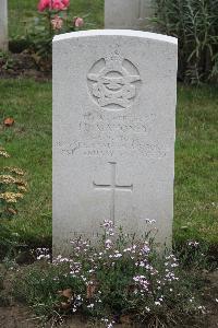 Hanover War Cemetery - Mahoney, John Burke