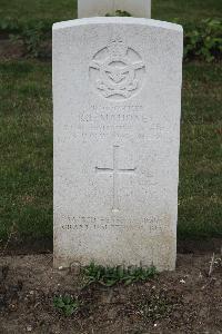 Hanover War Cemetery - Mahoney, Kevin Eugene