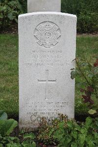 Hanover War Cemetery - Mantle, Harold Ernest