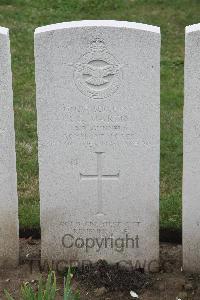 Hanover War Cemetery - Martin, Reginald Gray