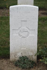 Hanover War Cemetery - Mason, Paul Eugene