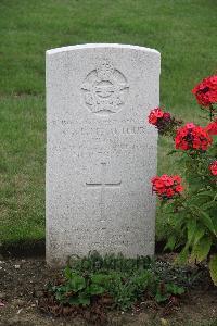 Hanover War Cemetery - McArthur, Kenneth Alexander Bernard