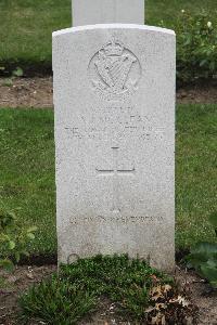 Hanover War Cemetery - McClean, Arthur James