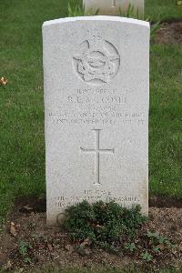 Hanover War Cemetery - McComb, Roy Ernest