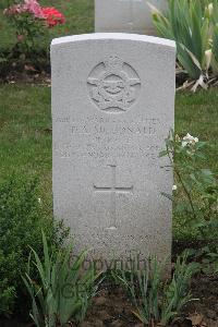 Hanover War Cemetery - McDonald, Donald Allan