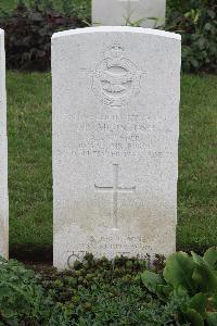 Hanover War Cemetery - McIntosh, James Ritchie