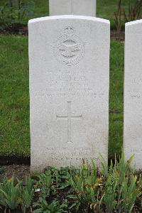 Hanover War Cemetery - McLean, David