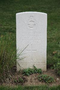 Hanover War Cemetery - Millward, Norman Robert