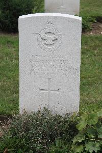 Hanover War Cemetery - Molyneux, Kenneth William