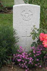 Hanover War Cemetery - Mooney, James Martin