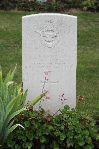 Hanover War Cemetery - Morrish, John Anthony