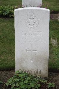 Hanover War Cemetery - Moss, Edward Henry