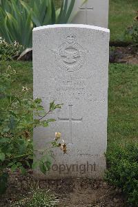 Hanover War Cemetery - Nelson, Thomas