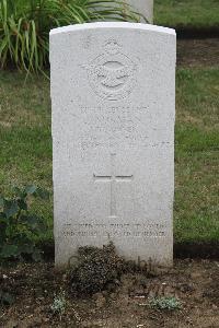 Hanover War Cemetery - Norman, James