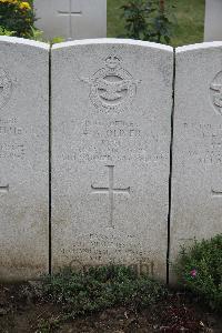 Hanover War Cemetery - Oliver, Albert Alwyn