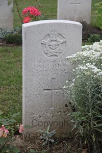 Hanover War Cemetery - Palling, Aubrey Robert