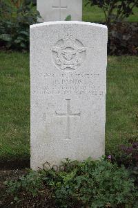 Hanover War Cemetery - Panos, Peter