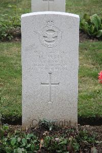 Hanover War Cemetery - Parry, James Leo