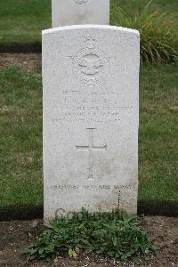 Hanover War Cemetery - Peall, Leslie Wilfred Arthur