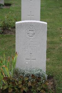 Hanover War Cemetery - Phillips, Mansel Vernal