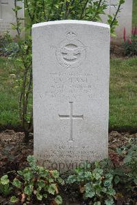 Hanover War Cemetery - Plant, Clarence Victor