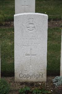 Hanover War Cemetery - Pollett, Peter Walter Robert