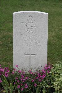 Hanover War Cemetery - Polson, David Bannerman