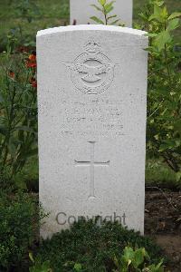 Hanover War Cemetery - Powell, George Edmund