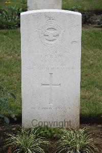 Hanover War Cemetery - Raw, Leonard Charles