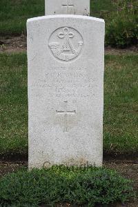 Hanover War Cemetery - Rawlins, Bernard Lionel