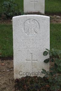 Hanover War Cemetery - Ray, Cecil Keeling