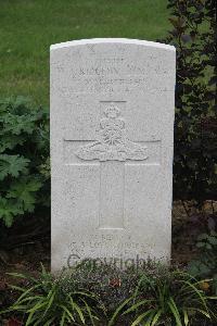 Hanover War Cemetery - Ridgeon, W J