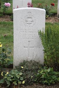 Hanover War Cemetery - Robinson, Humphrey Peter