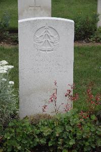 Hanover War Cemetery - Rogal, Harry