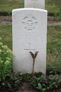 Hanover War Cemetery - Rutter, Donald Hemphill