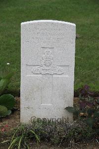 Hanover War Cemetery - Sampson, Alfred E.