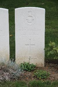 Hanover War Cemetery - Smedmore, William Harrold Frederick