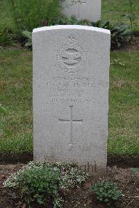 Hanover War Cemetery - Smith, Charles Clifford