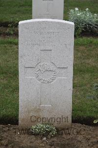 Hanover War Cemetery - Smith, William Brian