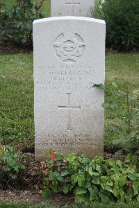 Hanover War Cemetery - Sondergaard, Svend