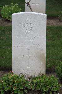 Hanover War Cemetery - Soo, Ronald