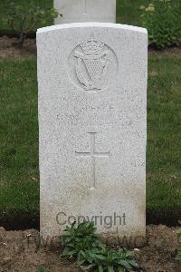 Hanover War Cemetery - Spence, John