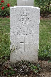 Hanover War Cemetery - Stephens, Frank