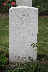 Hanover War Cemetery - Stephens, Richard Walter