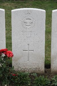 Hanover War Cemetery - Stevens, Eric George