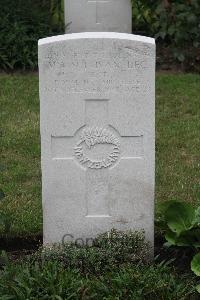 Hanover War Cemetery - Sullivan, Michael Acton